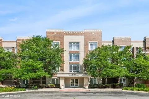 6759 W Forest Preserve Ave #411, Chicago, IL 60634