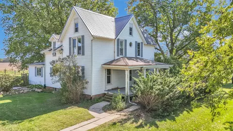 1015 State Highway 105, Bement, IL 61813