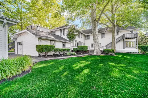 Exterior - 14318 Long Ave, Midlothian, IL 60445 photo 7 of 11