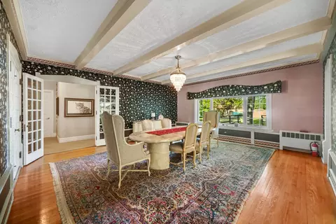 Dining - 14318 Long Ave, Midlothian, IL 60445 photo 1 of 2