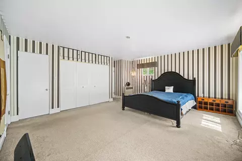 Bedroom - 14318 Long Ave, Midlothian, IL 60445 photo 1 of 6