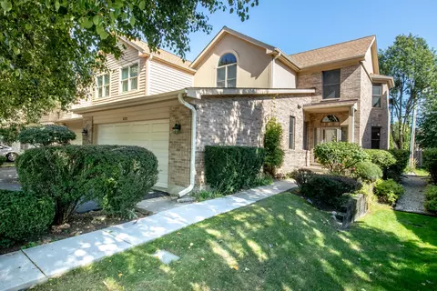 6721 N Cicero Ave, Lincolnwood, IL 60712