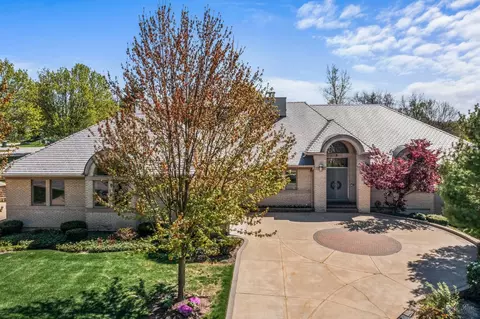 Exterior - 3 Arcadia Ct, Burr Ridge, IL 60527 photo 8 of 12