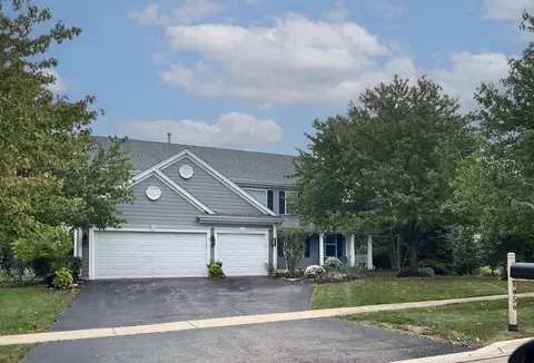 956 Hodge Ln, Batavia, IL 60510