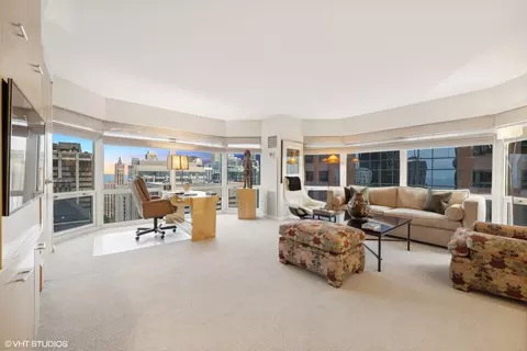 100 E Huron St #2605, Chicago, IL 60611 photo 10