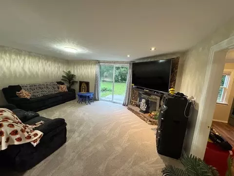 Living - 7840 Mcvicker Ave, Burbank, IL 60459 photo 1 of 1