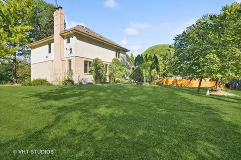 Exterior - 2350 Ashland Ave, Rolling Meadows, IL 60008 photo 3 of 6