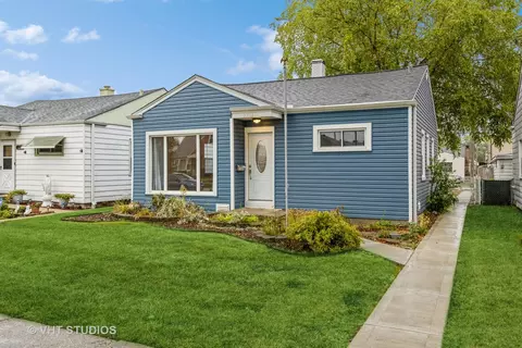 3213 Lincoln St, Franklin Park, IL 60131