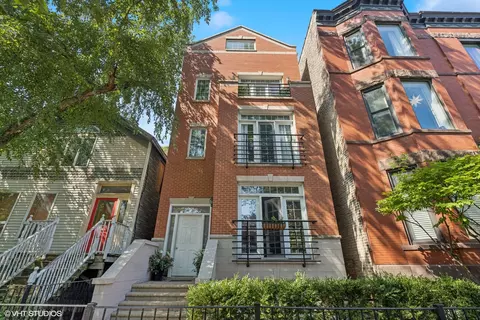 2728 N Racine Ave #3, Chicago, IL 60614