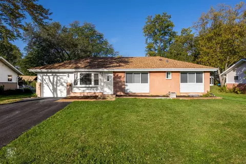 500 Mohave St, Hoffman Estates, IL 60169 photo 1