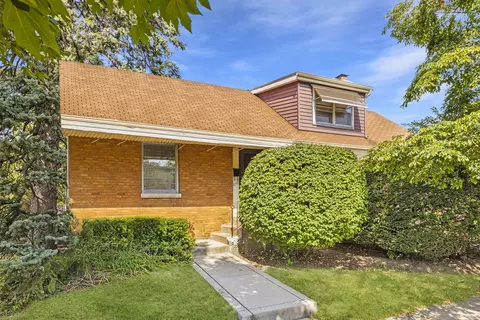 9249 Sproat Ave, Oak Lawn, IL 60453