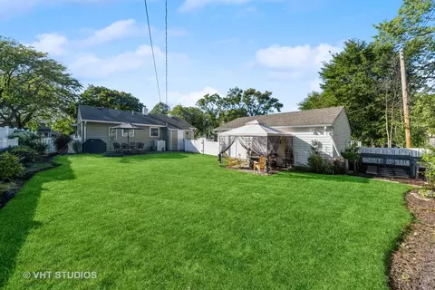 Exterior - 4106 Owl Dr, Rolling Meadows, IL 60008 photo 3 of 4