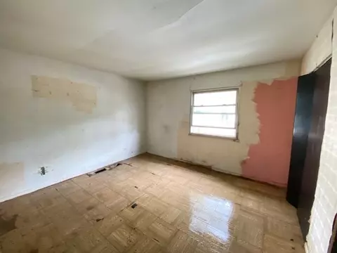 1125 E 94th St, Chicago, IL 60619 photo 8