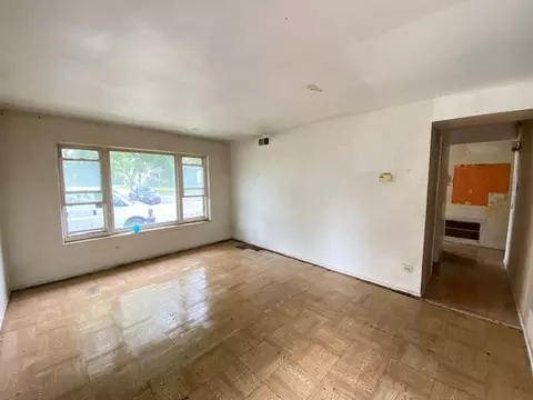 1125 E 94th St, Chicago, IL 60619 photo 3