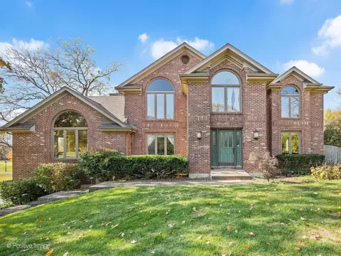 1 S676 Blakewood Ct, Winfield, IL 60190