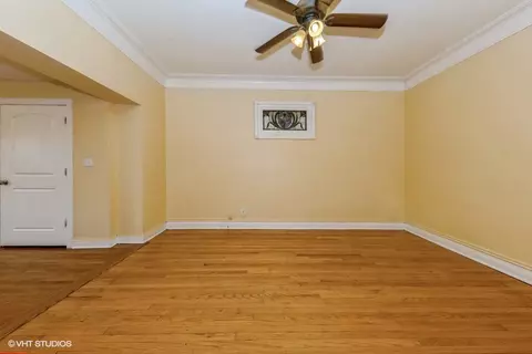 6111 S Champlain Ave, Chicago, IL 60637 photo 5