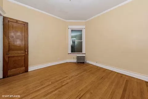 6111 S Champlain Ave, Chicago, IL 60637 photo 3