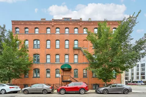 1117 W Fry St #G, Chicago, IL 60642