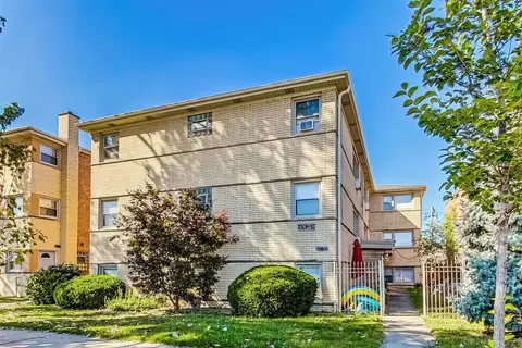 7308 N Harlem Ave #302, Chicago, IL 60631