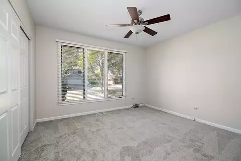 16627 Winding Creek Rd, Plainfield, IL 60586 photo 11