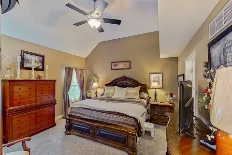 Bedroom - 20 Fedor Cir, Bloomington, IL 61705 photo 1 of 8