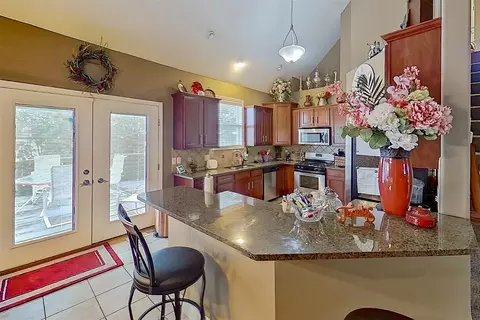 Entry Way - 20 Fedor Cir, Bloomington, IL 61705 photo 2 of 2