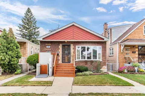 4746 S Leamington Ave, Chicago, IL 60638