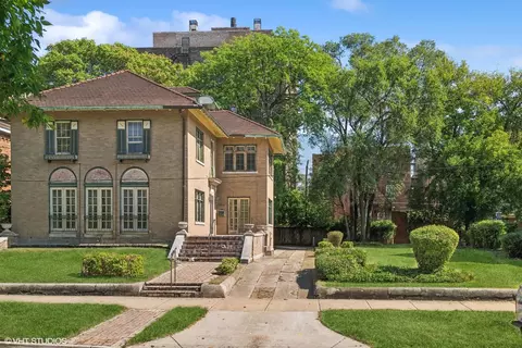 6923 S Euclid Ave, Chicago, IL 60649