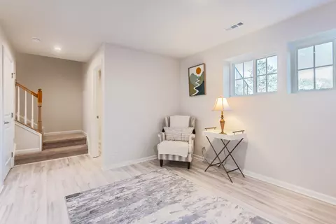 Entry Way - 3 Nicholas Dr, Des Plaines, IL 60016 photo 2 of 2