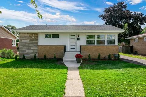 808 N Hillside Ave, Hillside, IL 60162