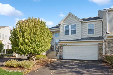 24858 W Gates Ln, Plainfield, IL 60585