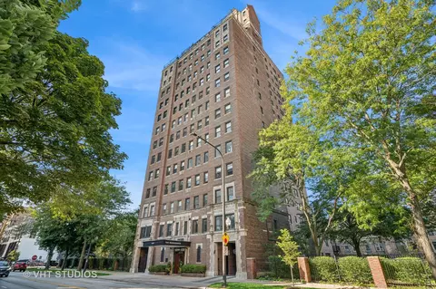 5510 N Sheridan Rd #12A, Chicago, IL 60640