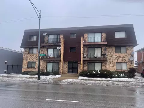 2728 W 87th St #2A, Chicago, IL 60652
