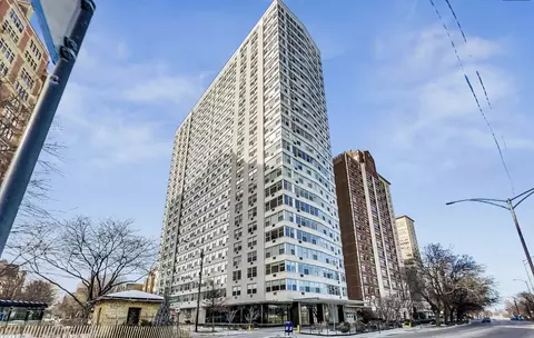 3900 N Lake Shore Dr #15K, Chicago, IL 60613