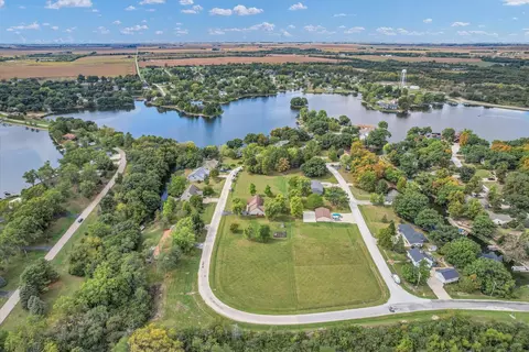 132 Comanche Trl, Loda, IL 60948