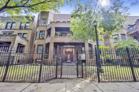 4619 N Magnolia Ave #3, Chicago, IL 60640