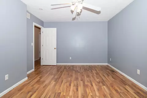 1715 Fairfield Dr, Normal, IL 61761 photo 32