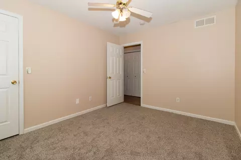 1715 Fairfield Dr, Normal, IL 61761 photo 39