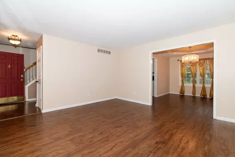 1715 Fairfield Dr, Normal, IL 61761 photo 6