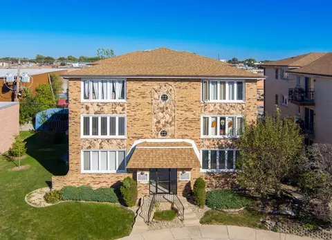 6233 S Newland Ave #2N, Chicago, IL 60638