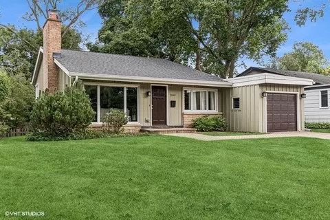 2669 Crawford Ave, Evanston, IL 60201
