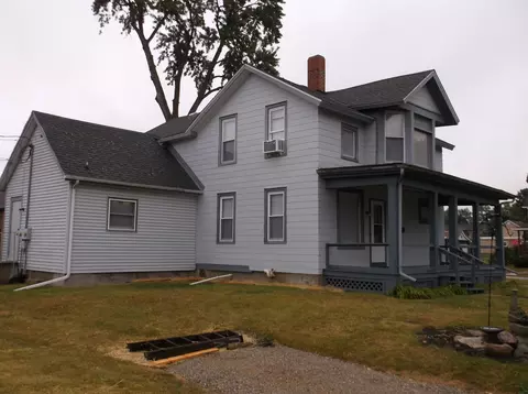 25 E Lasalle St, Princeton, IL 61356