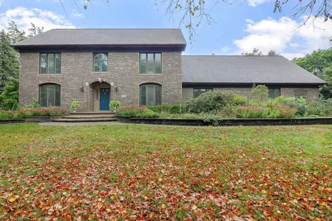 13209 Red Dr, Lemont, IL 60439