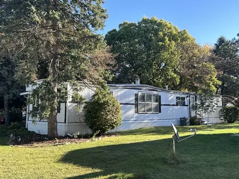 206 Greenview Rd, Belvidere, IL 61008