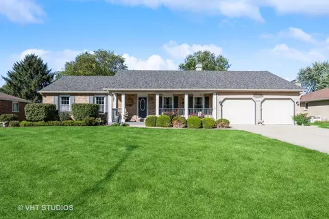 213 Leisure St, Yorkville, IL 60560