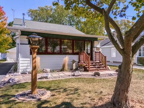 Exterior - 806 Normal Ave, Normal, IL 61761 photo 16 of 18