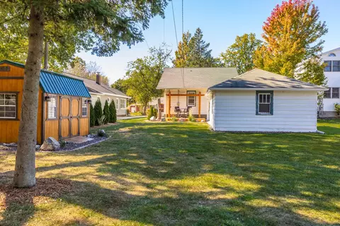 Exterior - 806 Normal Ave, Normal, IL 61761 photo 12 of 18