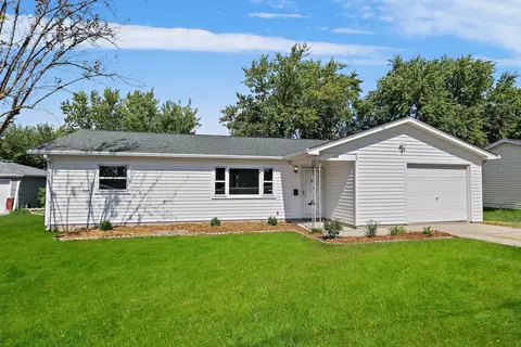 315 Butterfield Rd, North Aurora, IL 60542