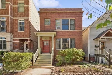 3709 N Janssen Ave, Chicago, IL 60613