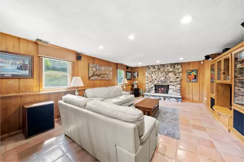 Other - 16 W681 Marybeth Ct, Willowbrook, IL 60521 photo 5 of 6